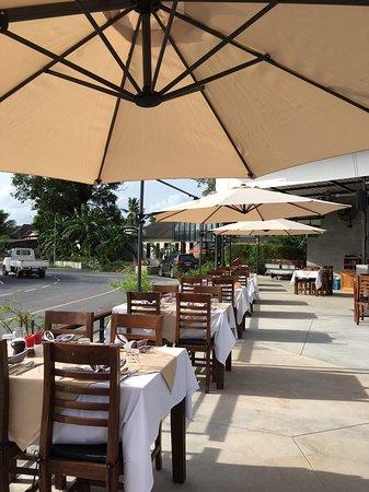 Totti Restaurant and Bar